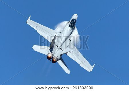 Avalon, Australia - March 2, 2013: Royal Australian Air Force (raaf) Boeing F/a-18f Super Hornet Mul