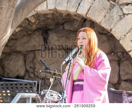 Jerusalem, Israel, September 29, 2018 : Musicians In Authentic Costumes Plays For The Festival On Th