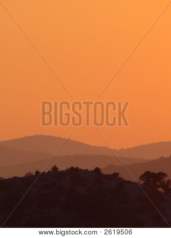 Hügel-Shape auf Sonnenuntergang