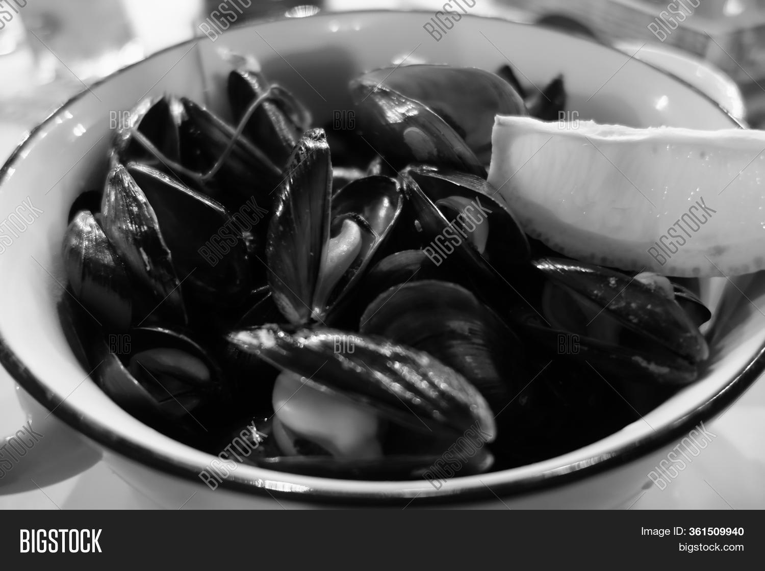 Serving Cooked Mussels Image & Photo (Free Trial) Bigstock