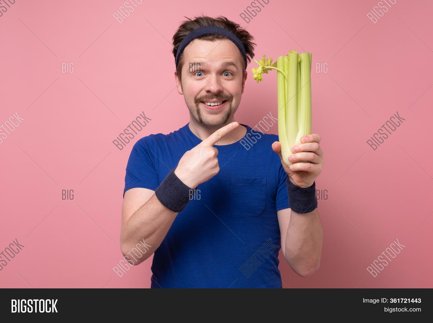 Сельдерей для мужчин. Сельдерей у парней. Сельдерей. Полезные овощи для мужчин. Человек сельдерей.
