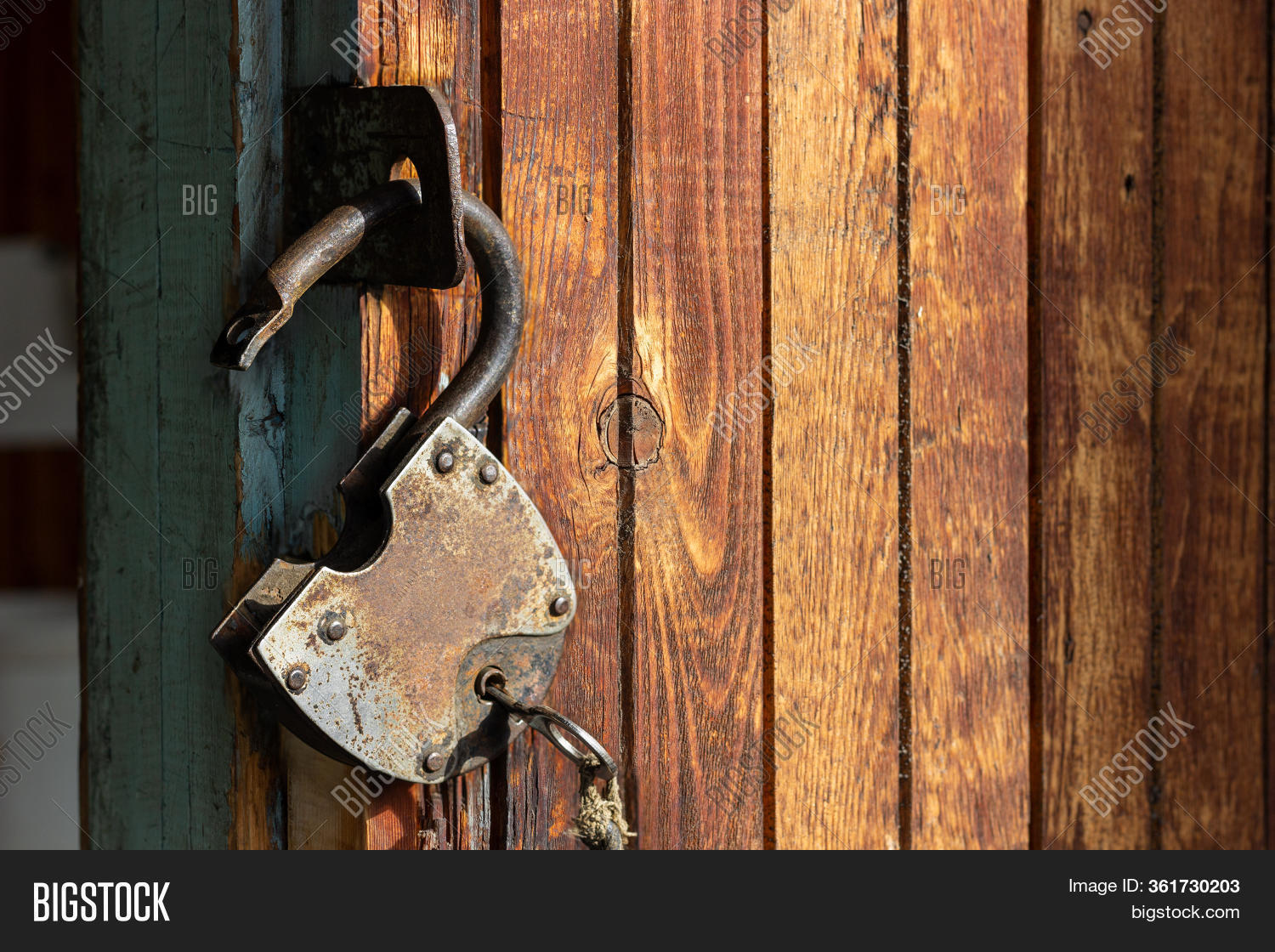 Open Old Padlock Key Image & Photo (Free Trial) Bigstock