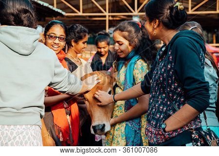 Mayapur, West Bengal, India - February 7, 2020. Multinational Group Of Teenage Girls On A Field Trip
