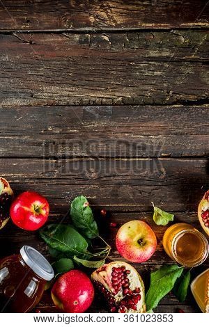 Jewish Autumn Rosh Hashana Celebration. Traditional Products For The Celebration Of Rosh Hashanah - 