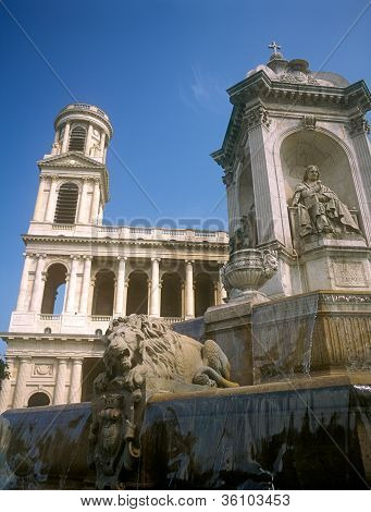 Fragment Fontaine Saint Sulpice.