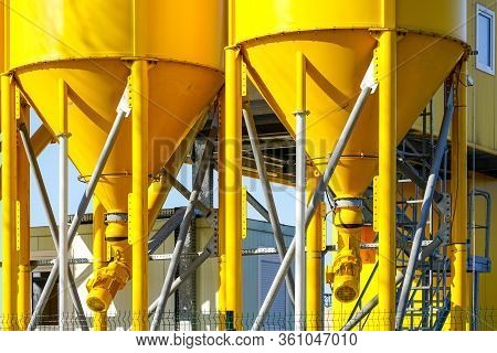 Ready New Modern Stationary Concrete Batching Plant