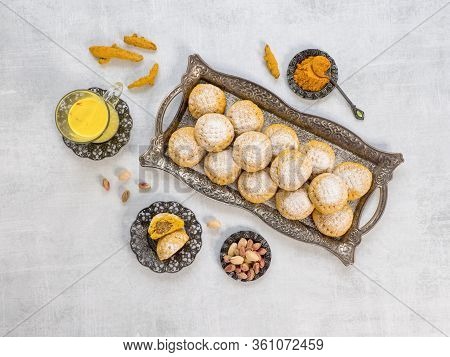 Egyptian Cookies With Turmeric 