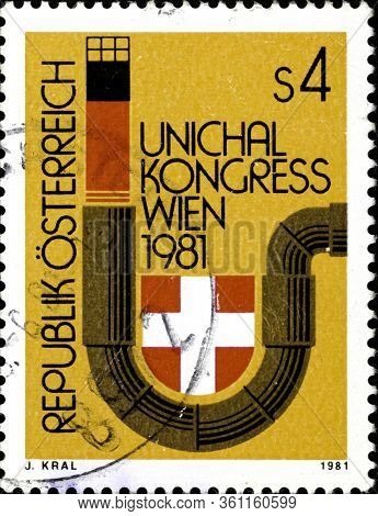02 10 2020 Divnoe Stavropol Territory Russia The Postage Stamp Austria 1981 Unichal Congress - Vienn