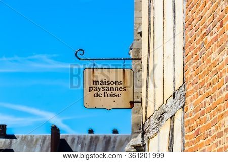 Beauvais, France - July 09, 2019: Oldest House 1410 In Beauvais Near Beauvais Cathedral. Beauvais, F