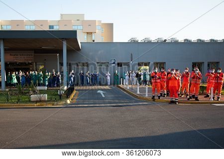 MÁLAGA, SPAIN - APRIL 10, 2020. Hospital Clínico de Málaga, tribute applause of health personnel and