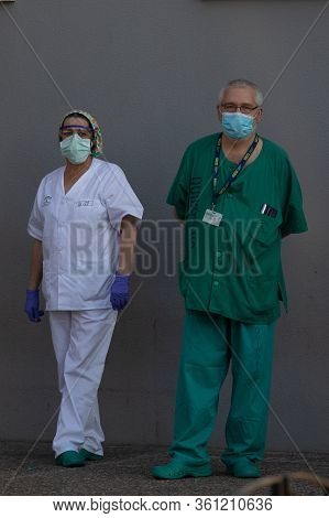 MÁlaga, Spain - April 10, 2020. Hospital Clínico De Málaga, Health Personnel, The Fighters Against C