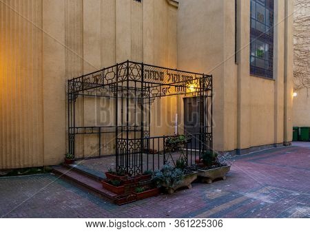 Kazinczy Street Jewish Synagogue