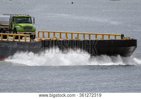 New Bedford, Massachusetts, Usa - April 14, 2020: Tug Sirius Pushing Barge Into Wind-driven Swells I