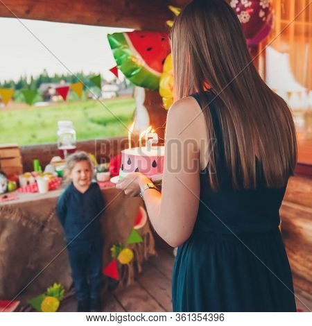 Perm/russia - June, 29, 2018:  Fruits Candy Bar. Delicious Sweet Buffet. A Beautiful Birthday Cake. 