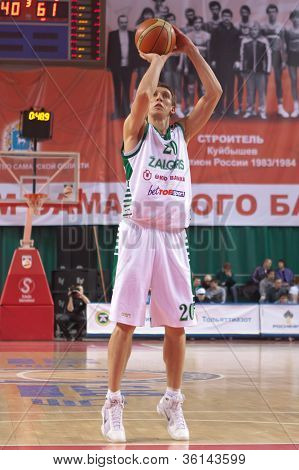 Dainius Salenga