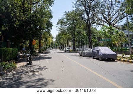 New Delhi, India - March 29, 2020: View Of The Streets In The Jor Bagh Neighborhood Of Delhi, India