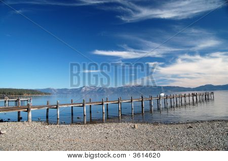 Jezero Tahoe