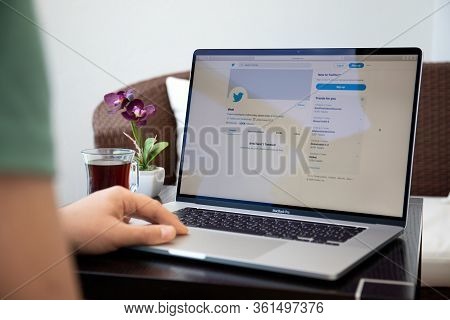 Alanya, Turkey - April 10, 2020: Man Hand On Macbook Pro 16 In The Table With Social Networking Serv
