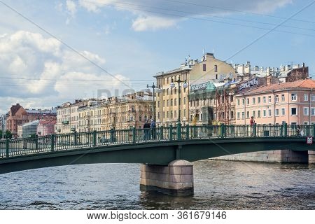 St. Petersburg, Russia, Summer 2019: Embankment Of The Fontanka River And The Red Army Bridge Over T
