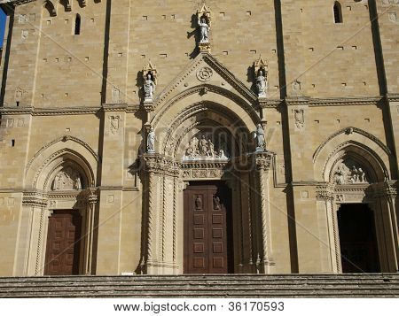 Arezzo - gotická katedrála Saint Donatus