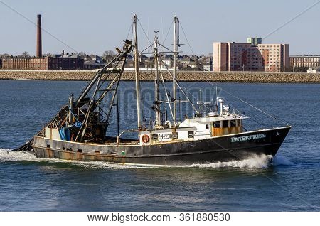 New Bedford, Massachusetts, Usa - April 14, 2020: Clammer Enterprise Approaching Hurricane Barrier I