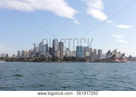 Sydney, Australia - September 17: The City Of Sydney With A Population Of Over 4,504,000 Is Australi