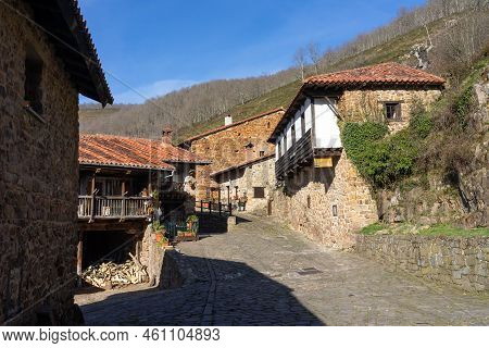 Barcena Mayor, Spain - January 16, 2022: Beautiful Village Of Barcena Mayor With The Traditional Sto