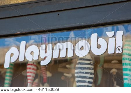 Bordeaux , Aquitaine  France - 08 31 2022 : Playmobil Logo Brand And Text Sign Toys From Germany Sti