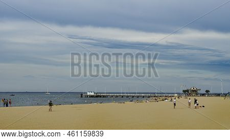 Arcachon, France, 08,30, 2022: Landscape Of The Beach In The French Town Of Arcachon With Tourists A
