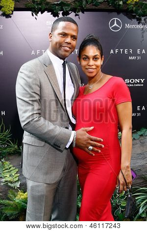 NEW YORK - huhtikuu: A. J. Calloway (L) ja Dionne Walker istuntopäivä 