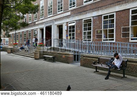 London, Uk - July 6, 2016: People Visit Soas Building At University Of London, Uk. The School Of Ori