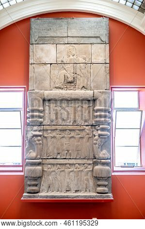 London, Uk - August 19, 2022: Exhibits Inside The Famous British Muesum In London.
