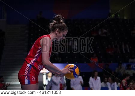 Ankara, Turkiye - June 03, 2022: Lozo Sara Serves During Serbia Vs Bulgaria Vnl Pool Match In Ankara