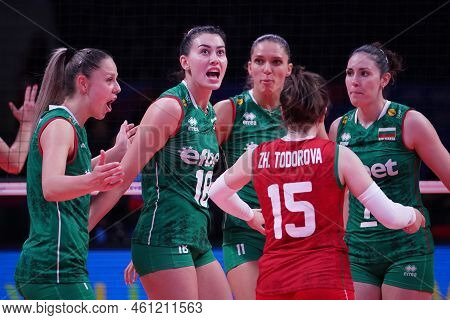 Ankara, Turkiye - June 03, 2022: Bulgaria Players Celebrating Score Point During Serbia Vnl Pool Mat