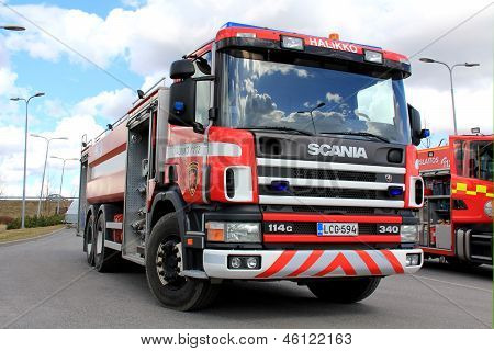 Scania 114G Fire Engine na displeji