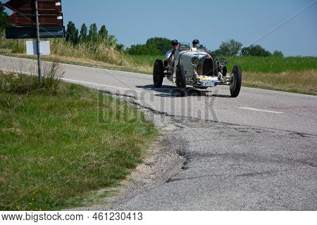 Lancia Lamba V Serie Casaro 1925 On An Old Racing Car In Rally Mille Miglia 2022 The Famous Italian