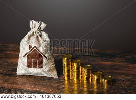 Raise Money To Buy A New Home. Economy On Household Bills. Energy Efficiency And Cash Saving. Profit
