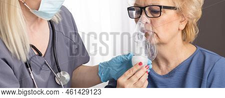 Old Female Training To Use Inhaler Medicine, Doctor Explain About How To Use Inhaler Medicine, Asthm