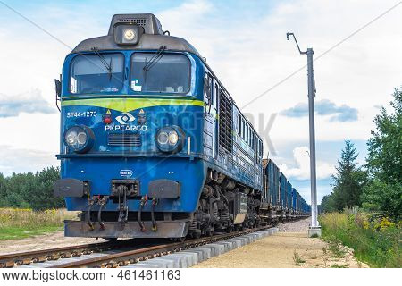 Mierzecice, Poland - 31.08.2022 -train Of The Pkp Cargo Company In Mierzecice