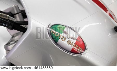 Bordeaux , Aquitaine  France - 10 09 2022 : Moto Guzzi Grey Logo Brand And Text Sign Motorcycle On F