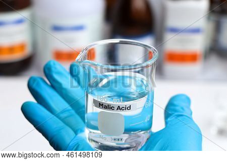 Malic Acid Is A Chemical Ingredient In Beauty Product, Chemicals Used In Laboratory