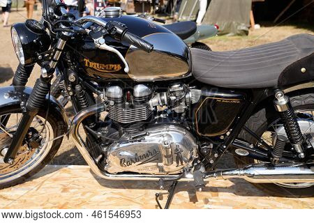Bordeaux , Aquitaine  France - 10 09 2022 : Triumph Barbours Brand Text Sign And Logo On Engine Of N
