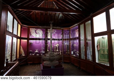Icod De Los Vinos, Tenerife, Spain, September 15, 2022: Silver Cross In The San Marcos Evangelista C