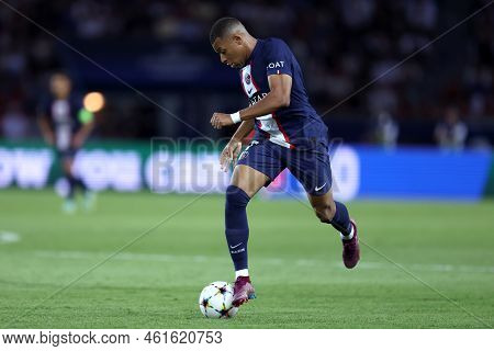 Kylian Mbappe Of Paris Saint-germain Fc During The  Uefa Champions League Group H Match Beetween Par