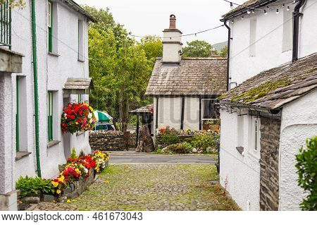 Hawkshead, Cumbria, Uk, 15 August 2018 - Facade Of A White Buildings In The Village Of Hawkshead In 