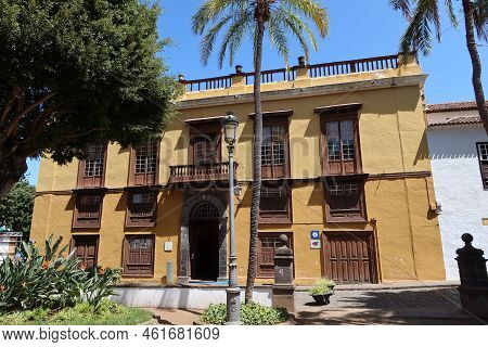 Icod De Los Vinos, Tenerife, Canary Islands, Spain, September 17, 2022: Facade Of The Former Lorenzo