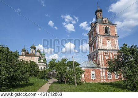 Sunny August Day In Assumption Goritsky Monastery. Pereslavl-zalessky. Golden Ring Of Russia