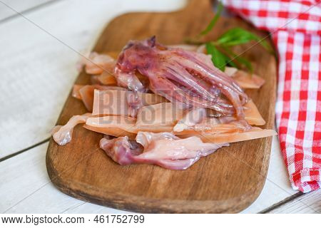 Raw Squid For Cooking Food On Wooden, Preserving Food Seafood, Pickled Squid On The Kitchen - Top Vi