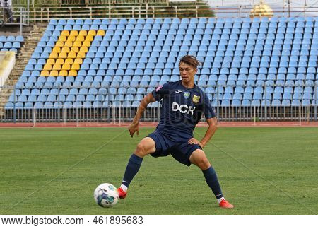 Uzhhorod, Ukraine - August 29, 2022: Maksym Bahachanskyi Of Metalist Kharkiv In Action During The Vb