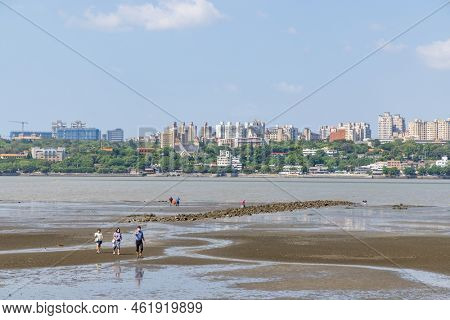 New taipei, Taiwan 08 September 2022: Low tide of the tamshui river in Taiwan Bail